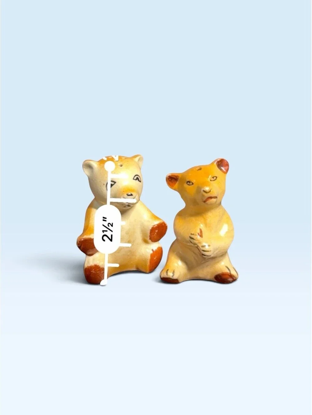 Vintage MCM Bears Salt and Pepper Shakers Made in Japan Corked Trinkets
